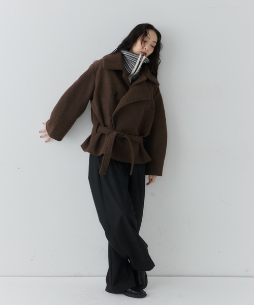 NUJOH(ヌゾ)の「Belted Volume Short Coat / ベルテッドボリュームショートコート(ピーコート・レディース・ブラウン/ブラック/グレー・FREE)」の16枚目の写真