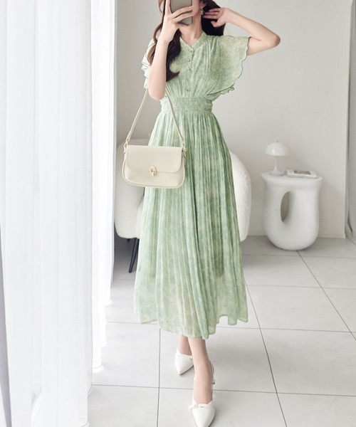 mily bilet(ミウィビレット)の「【mily bilet】水彩調の花柄が目を惹く、大人の袖フリルプリーツワンピース(半袖)(ワンピース・レディース・ラベンダー/グリーン/ピンク・LARGE/X-LARGE/MEDIUM/SMALL)」の11枚目の写真