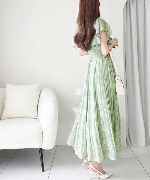 mily bilet(ミウィビレット)の「【mily bilet】水彩調の花柄が目を惹く、大人の袖フリルプリーツワンピース(半袖)(ワンピース・レディース・ラベンダー/グリーン/ピンク・LARGE/X-LARGE/MEDIUM/SMALL)」の12枚目の写真