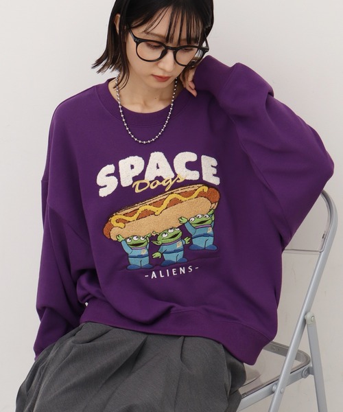 セール】【Disney/ディズニー】サガラ刺繍 裏毛 クルーネック