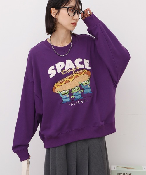 セール】【Disney/ディズニー】サガラ刺繍 裏毛 クルーネック