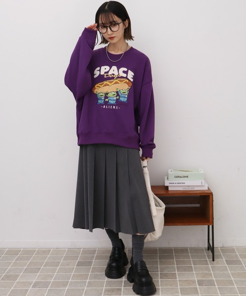 セール】【Disney/ディズニー】サガラ刺繍 裏毛 クルーネック