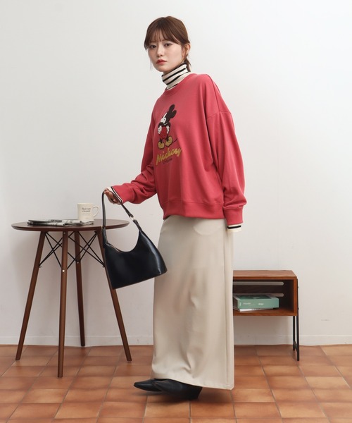 セール】【Disney/ディズニー】サガラ刺繍 裏毛 クルーネック