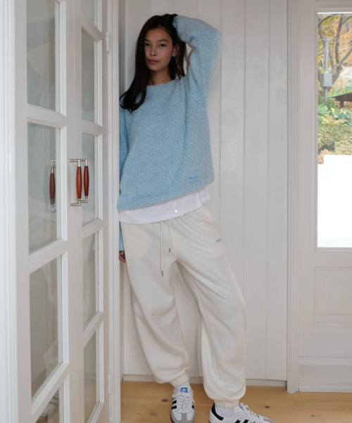 INJIACTIVE(インジアクティブ)の「ソフトフリースジョガーパンツ ホワイト(スウェットパンツ・レディース・その他・ONE)」の3枚目の写真