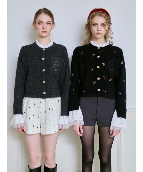 EIMY ISTOIRE（エイミーイストワール）の「Attachedcollrフラワーモチーフカーディガン（ノーカラージャケット・レディース・ホワイト/ブラック・F）」の11枚目の写真