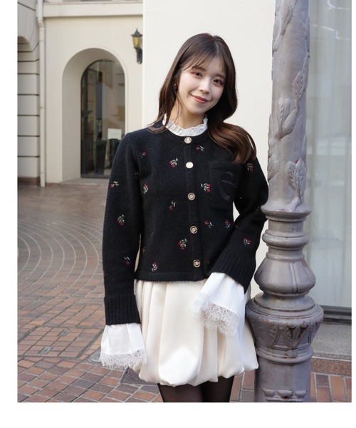 Attachedcollrフラワーモチーフカーディガン（ノーカラージャケット