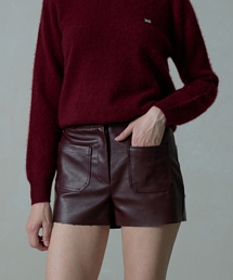AHRE（アフレ）の「Le Bas Vintage Vegan Leather Shorts_WINE（その他パンツ）」