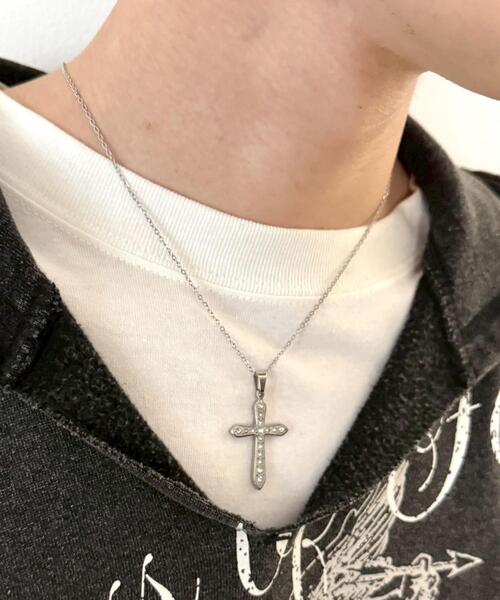WEGO(ウィゴー)の「WEGO/ラインストーンクロスネックレス(ネックレス・メンズ・その他1/その他2・FREE)」の1枚目の写真