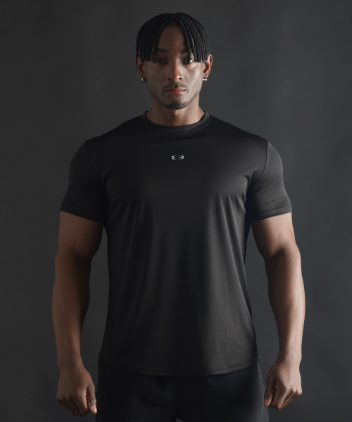 PHERMENON（フェルメノン）の「マッスルフィットクイックドライロゴショートスリーブ - ブラック（Tシャツ/カットソー・メンズ・ブラック・1/2/3）」の17枚目の写真