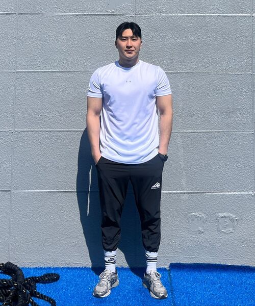 PHERMENON（フェルメノン）の「マッスルフィットクイックドライロゴショートスリーブ - ブラック（Tシャツ/カットソー・メンズ・ブラック・1/2/3）」の5枚目の写真