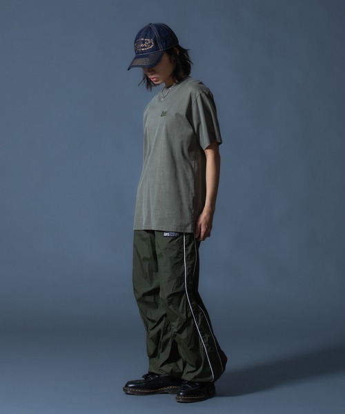 X-girl(エックスガール)の「PIGMENT DYED HEART AND LOGO S/S TEE(Tシャツ/カットソー・レディース・ブラック/オリーブ/レッド・S/M/L/XL)」の18枚目の写真