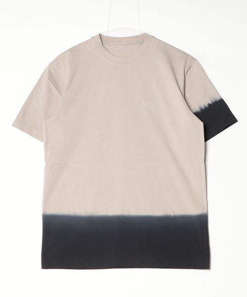 Y-3(ワイスリー)の「Y-3 DIPPED REGULAR SHORT SLEEVE TEE(Tシャツ/カットソー・メンズ・ライトブラウン・X-SMALL/XX-SMALL/LARGE/MEDIUM/SMALL/XX-LARGE/X-LARGE)」の6枚目の写真