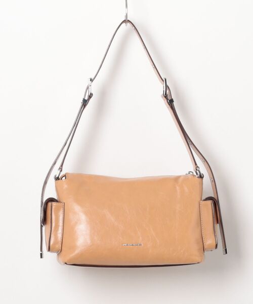 MICHAEL KORS(マイケルコース)の「DAKOTA ポケット ショルダー ミディアム(ショルダーバッグ・レディース・ベージュ系・FREE)」の2枚目の写真