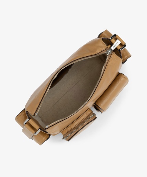 MICHAEL KORS(マイケルコース)の「DAKOTA ポケット ショルダー ミディアム(ショルダーバッグ・レディース・ベージュ系・FREE)」の5枚目の写真