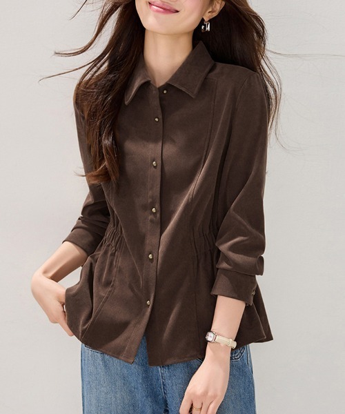 ONEP STAR(ワンピスター)の「ウエストギャザー×シャツブラウス(シャツ/ブラウス・レディース・ダークブラウン・MEDIUM/LARGE/X-LARGE)」の1枚目の写真