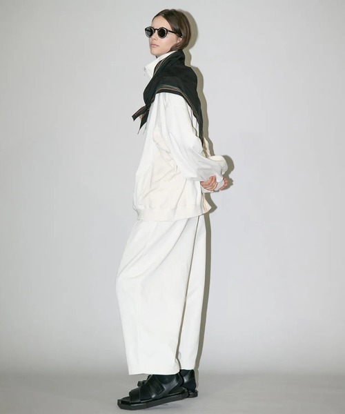 my beautiful landlet(マイビューティフルランドレット)の「【my beautiful landlet】COTTON & POLYESTER × SWEAT WIDE EASY PANTS(その他パンツ・メンズ・グリーン/ブラック/キナリ・1/2/0)」の7枚目の写真