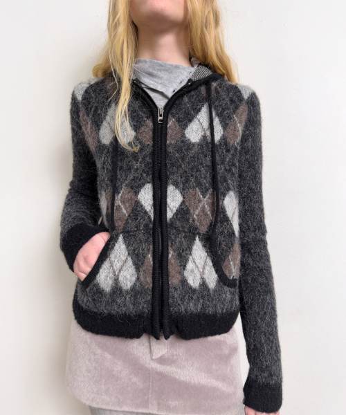 DIAGONAL(ダイアゴナル)の「HEART ARGYLE JACQUARD HOOD ZIP UP (black)(カーディガン/ボレロ・レディース・その他・FREE)」の3枚目の写真