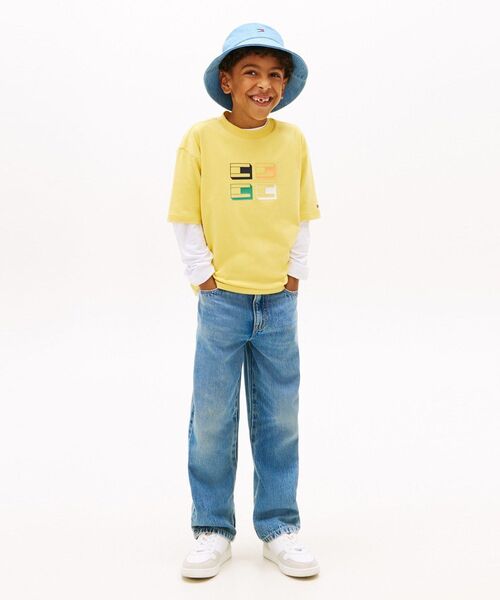TOMMY HILFIGER（トミーヒルフィガー）の「BOYS 3DグラフィックTシャツ（Tシャツ/カットソー・キッズ・グリーン/イエロー/マルチ・140cm/130cm/150cm/160cm）」の15枚目の写真