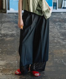 AULA AILA（アウラアイラ）の「メッシュレイヤードパンツ（スラックス）」