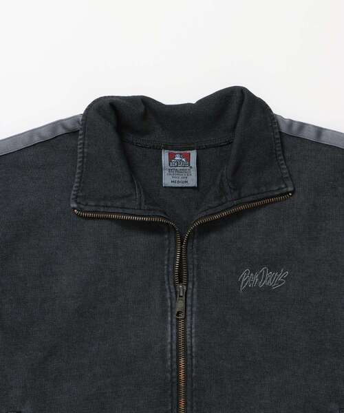 BEN DAVIS(ベンデイビス)の「【BEN DAVIS(ベンデイビス)】JERSEY LINE TRACK JACKET / ビッグシルエット フルジップ ヘビーウェイト 加工 刺繍 フーディ【短丈】(Tシャツ/カットソー・メンズ・グレー/ピンク/ブラック・LARGE/MEDIUM)」の6枚目の写真