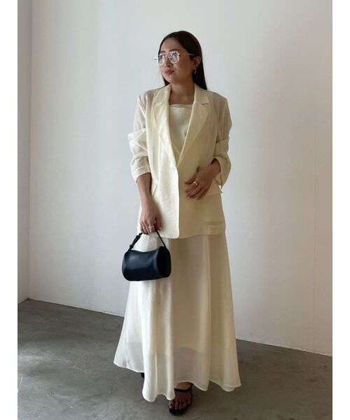 LAGUNAMOON(ラグナムーン)の「バックリボンフレアシアーワンピース 【夏服】(ワンピース・レディース・アイボリー/ブラウン・SMALL/MEDIUM)」の2枚目の写真
