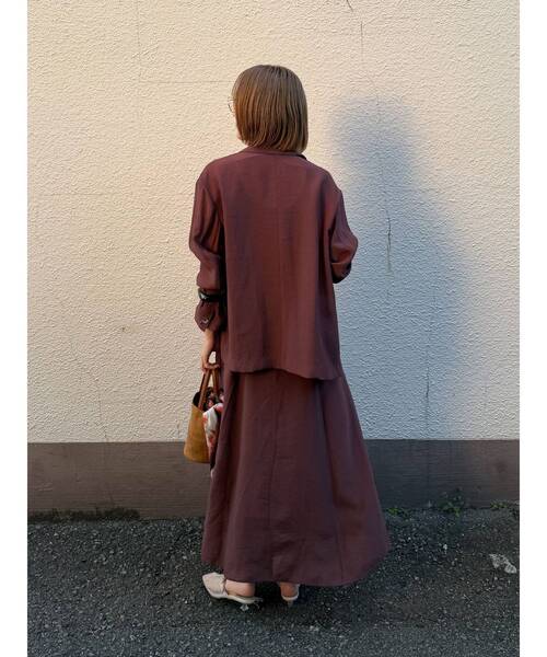 LAGUNAMOON(ラグナムーン)の「バックリボンフレアシアーワンピース 【夏服】(ワンピース・レディース・アイボリー/ブラウン・SMALL/MEDIUM)」の4枚目の写真