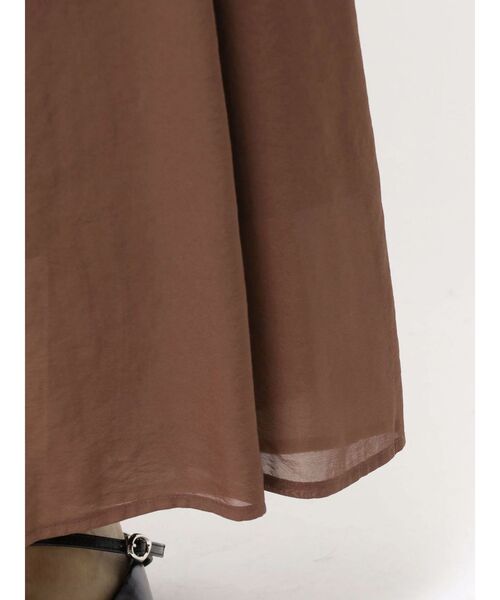 LAGUNAMOON(ラグナムーン)の「バックリボンフレアシアーワンピース 【夏服】(ワンピース・レディース・アイボリー/ブラウン・SMALL/MEDIUM)」の12枚目の写真