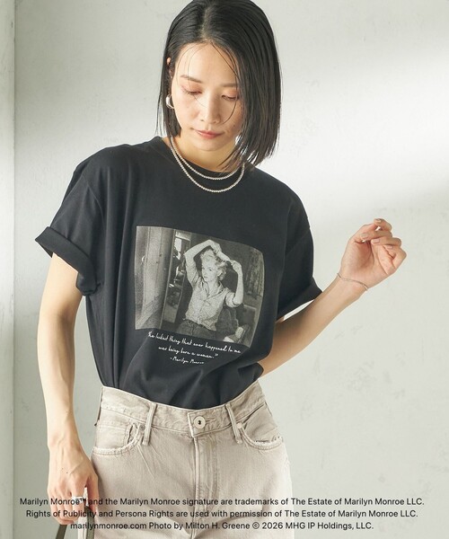 GOOD ROCK SPEED（グッドロックスピード）の「【SHIPS別注】Marilyn Monroe / フォト TEE（Tシャツ/カットソー・レディース・ベージュ/ホワイト/ブラック/ホワイト系・ONE SIZE）」の16枚目の写真