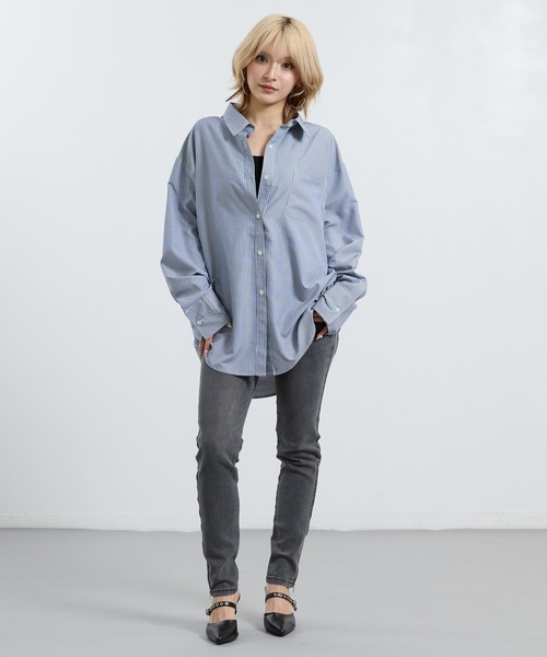 ANAP(アナップ)の「2way ストライプ オーバーサイズ シャツ(シャツ/ブラウス・レディース・クリア/ネイビー・F)」の7枚目の写真