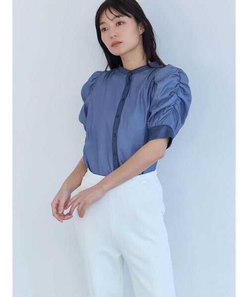TONAL（トーナル）の「チンツギャザースリーブシャツ（シャツ/ブラウス・レディース・インディゴブルー/ピンク/ベージュ・MEDIUM）」の8枚目の写真