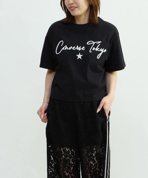 CONVERSE TOKYO(コンバーストウキョウ)の「LOGO EMBROIDERED TEE(Tシャツ/カットソー・レディース・ベージュ/ホワイト・FREE)」の11枚目の写真
