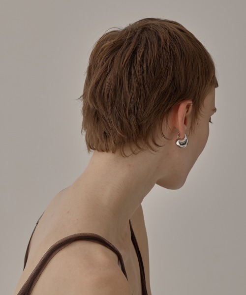 AFFECT（アフェクト）の「Impact “Form” Earring（イヤリング・レディース・ゴールド/シルバー・FREE）」の7枚目の写真