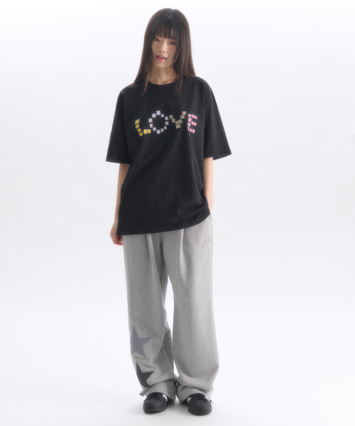 ambler(エムブラー)の「クレヨンラブ グラフィック 半袖Tシャツ AS1302 (ブラック)(Tシャツ/カットソー・レディース・その他・FREE/SMALL/MEDIUM)」の2枚目の写真