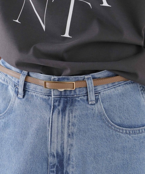 NANO universe（ナノユニバース）の「無段階調整 レクタングル型バックルベルト（ベルト・レディース・ブラック/ベージュ・F）」の2枚目の写真