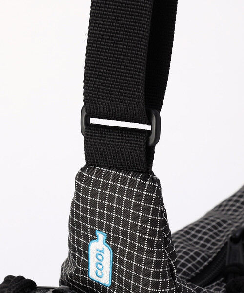 COLEMAN（コールマン）の「Coleman/コールマン COOL SHOULDER SM/クールショルダー（ショルダーバッグ・メンズ・ブラック/ベージュ/その他9・ONE SIZE）」の10枚目の写真