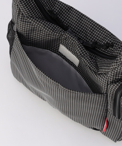 COLEMAN（コールマン）の「Coleman/コールマン COOL SHOULDER SM/クールショルダー（ショルダーバッグ・メンズ・ブラック/ベージュ/その他9・ONE SIZE）」の14枚目の写真