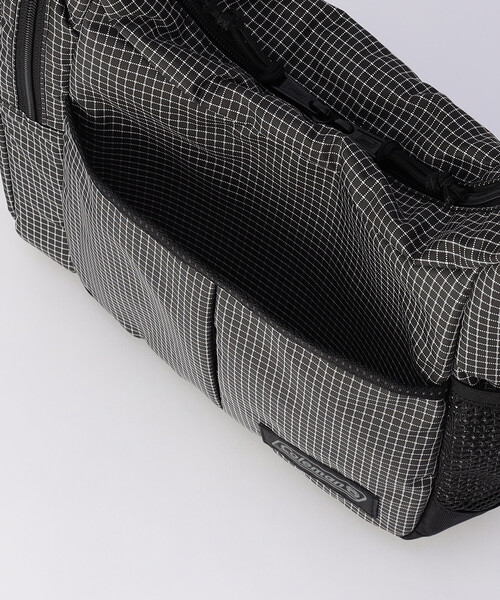 COLEMAN（コールマン）の「Coleman/コールマン COOL SHOULDER SM/クールショルダー（ショルダーバッグ・メンズ・ブラック/ベージュ/その他9・ONE SIZE）」の15枚目の写真