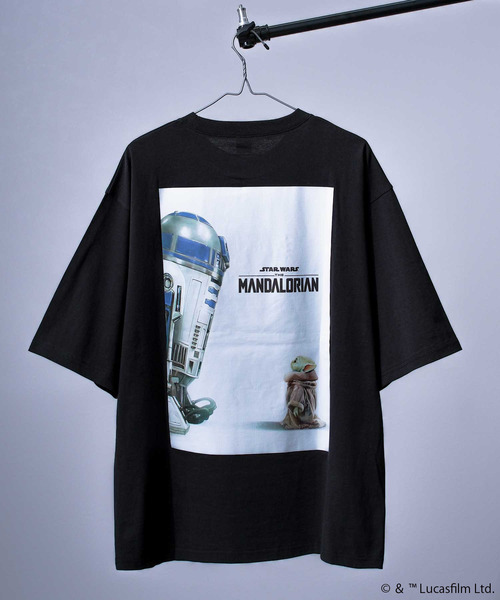 STAR WARS(スターウォーズ)の「スター・ウォーズ マンダロリアン 半袖Tシャツ Star Wars The Mandalorian メンズ(Tシャツ/カットソー・メンズ・ブラック系その他/ホワイト系その他2/ホワイト系その他4/ブラック系その他3/ホワイト系その他3/ブラック系その他4/ブラック系その他2/ホワイト系その他・L/M)」の5枚目の写真