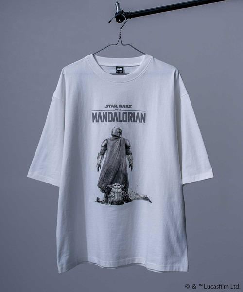 STAR WARS(スターウォーズ)の「スター・ウォーズ マンダロリアン 半袖Tシャツ Star Wars The Mandalorian メンズ(Tシャツ/カットソー・メンズ・ブラック系その他/ホワイト系その他2/ホワイト系その他4/ブラック系その他3/ホワイト系その他3/ブラック系その他4/ブラック系その他2/ホワイト系その他・L/M)」の4枚目の写真