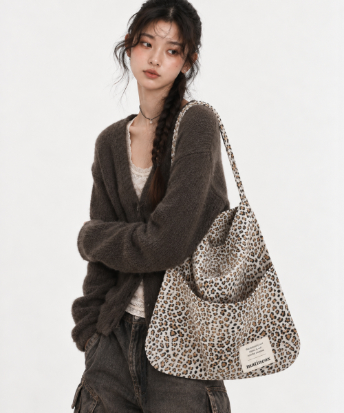 MATINCOX(マーティンコックス)の「MoodCurve - Leopard Beige(エコバッグ/サブバッグ・レディース・その他・FREE)」の1枚目の写真