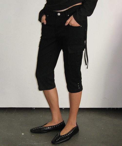 PLACE STUDIO（プレイススタジオ）の「スタッドポイントダブルカーゴウィメンズバイカーカットパンツ[ブラック]（その他パンツ・レディース・ブラック・FREE）」の4枚目の写真