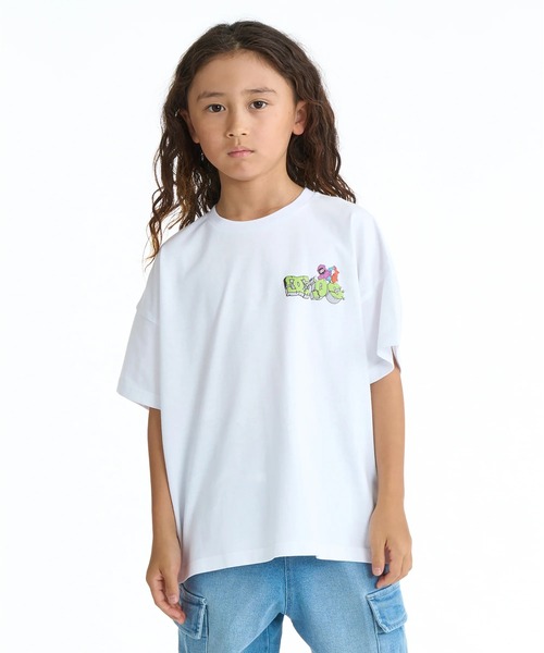 DC SHOES(ディーシーシューズ)の「DC SHOES キッズ 26 KD WALL SCRAPE SS Tシャツ 【2026年春夏モデル】/半袖バックプリントTシャツ(Tシャツ/カットソー・キッズ・ホワイト/ブラック・130/140/150/160)」の4枚目の写真