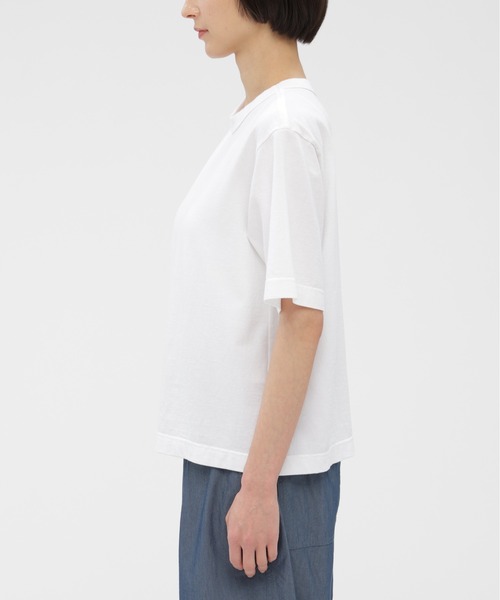 MHL.（エムエイチエル）の「RAW SLUB COTTON JERSEY（Tシャツ/カットソー・レディース・ダークグリーン/ホワイト・2）」の5枚目の写真