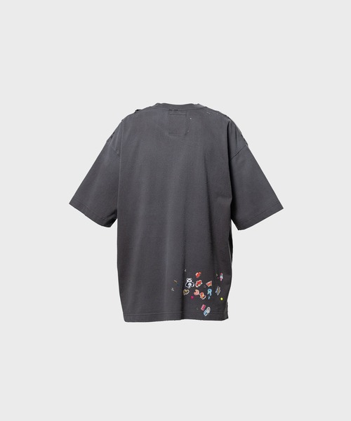 MIHARAYASUHIRO（ミハラヤスヒロ）の「【MIHARAYASUHIRO/ミハラヤスヒロ】KIDS STICKER TEE（Tシャツ/カットソー・メンズ・ホワイト/ブラック・46/44）」の4枚目の写真