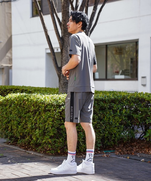 LUXE/R GOLF(ラグジュ ゴルフ)の「(RM)【LUXE/R GOLF】ストレッチ スムース ロゴ ハイネック バイカラー Tシャツ(Tシャツ/カットソー・メンズ・ネイビー/チャコールグレー/ブラック/ホワイト・X-LARGE/LARGE/MEDIUM)」の14枚目の写真