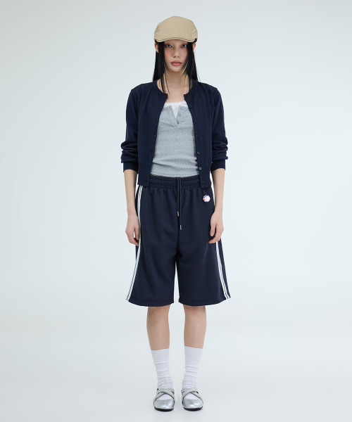 PORTERNA(ポルテナ)の「TRACK LINE BERMUDA SWEAT SHORTS-2COLOR(その他パンツ・レディース・ネイビー/ホワイト・OS)」の17枚目の写真