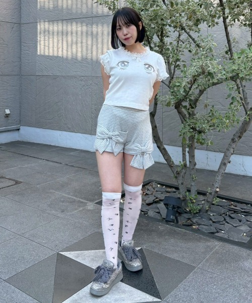 Candy Stripper(キャンディストリッパー)の「RIBBON BORDER SHORT パンツ(その他パンツ・レディース・ブラック/グレー/ライトグレー・FREE)」の12枚目の写真