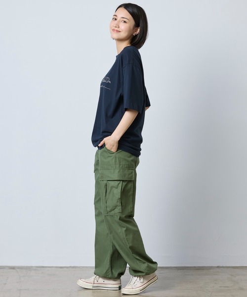 L.L.Bean(エルエルビーン)の「ボクシー・ティ、グラフィック 米国フィット・レギュラー(Tシャツ/カットソー・メンズ・ブラック/ネイビー/ベージュ系/ホワイト・X-LARGE/LARGE/MEDIUM/SMALL)」の11枚目の写真
