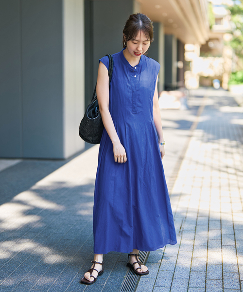 Spick & Span（スピックアンドスパン）の「《手洗い可 / 》C/Rボイルタックノースリーブワンピース（ワンピース・レディース・ホワイト系その他/ブラック/ブルー・36/38）」の6枚目の写真