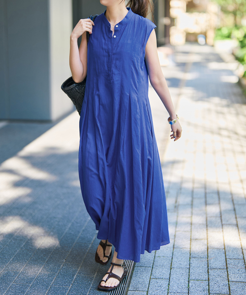 Spick & Span（スピックアンドスパン）の「《手洗い可 / 》C/Rボイルタックノースリーブワンピース（ワンピース・レディース・ホワイト系その他/ブラック/ブルー・36/38）」の17枚目の写真